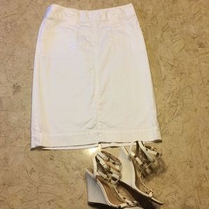 Women’s Banana Republic skirt